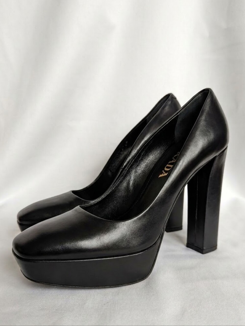 ​Prada Black Leather Chunky Platform Pumps Square Toe Y2K EU 37.5 US 7.5